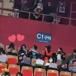 뉴진스 투애니원 <b>콘서트</b> 보러갔나봐