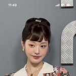 어떻게 이 얼굴이 <b>일카</b> 후면이지