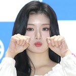 피프티피프티 아테나, 애교 플러팅