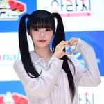 피프티피프티 키나, <b>오우</b>학은 처음이야[포토엔HD]