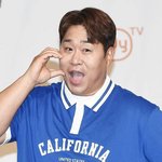 [엔터톡] 신기루, 문세윤 향한 <b>존경심</b> “한 무대에 설 수 있어...