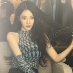 <b>닝닝</b> 개이뻐