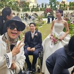 송지은<b>박위</b>, 축가 조혜련이 공개한 결혼식 현장 "이렇게 아름다울수가...