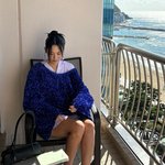 '이혼' <b>수현</b>, 남다른 각선미는 여전하네
