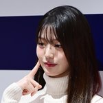 장원영, 인형의 볼 콕[포토엔<b>HD</b>]
