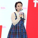 박경림, 오늘은 '<b>정년</b>이' 패션