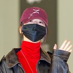 [사진]아이브 장원영,'모자보다 작은 얼굴'