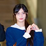 [사진]아이브 이서,'막내의 애교 하트'