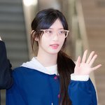 [T포토] 아이브 이서 '막내는 원래 귀엽다'