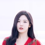 [현장포토] "분위기 美쳤다"...닝닝, 취향저격 레드