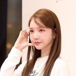 [포토]<b>수스</b>, '볼하트도 예쁘게'