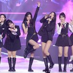 아이브, 골든 웨이브 인 도쿄... 30분간 꾸민 알찬 공연