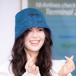 [T포토] 뉴진스 다니엘 친언니 올리비아 <b>마쉬</b>, '하트도 잘해요'