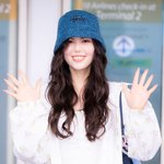 [T포토] 뉴진스 다니엘 친언니 올리비아 <b>마쉬</b>, '시드니로 떠나요'