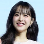 [댓글부탁해] [단독]박보영, 로코퀸의 귀환..최우식과 '멜로 무비'...