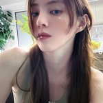 "왜 고통 참아가면서" 한소희, 또 안면 피어싱 '파격'…파란...