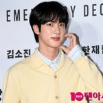[단독] <b>방탄소년단</b> 진, 11월 솔로 컴백 확정…맏형의 쾌속 질주