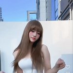 [19] 요즘 중국여자 사진도용해서 인스타스타되는게 유행임?