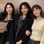 레드벨벳 슬기, 사진작가 데뷔...동료 스타들 응원 이어져