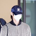 [현장포토] "가려도, 비주얼"...원빈, 시크한 입국