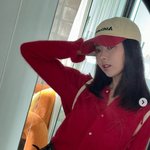 [댓글부탁해] <b>임나영</b>, 오밀조밀 인형 미모 [스타샷]