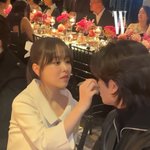 박보영·박형식, 열애 의혹 재점화…속눈썹 떼주다 딱 걸렸네
