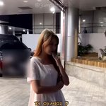 지나가는 행인한테 냅다 플러팅 해버리는 <b>여돌</b>