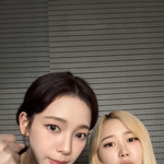 카리나, <b>라방</b> 중 사생팬에게 경고... "하지마라" 주먹 불끈