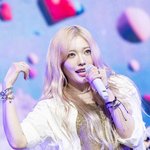 [현장포토] "<b>남심</b>, 사르르"...하람, 금발의 요정