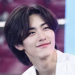 <b>박석준</b> 개잘생겼는데 왤케 안유명하지