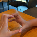 ‘<b>쌍방</b> 상간소’ 박지윤, 별다른 말 없이…평화로운 일상