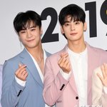 "네 몫까지 잘 살게"…故<b>문빈</b> 떠난 빈자리, '책임감'으로 채웠다...