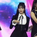 아이브 <b>레알</b> 개말라 그룹 됐네