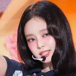 [<b>엔터</b>톡] 와 최근 제니 중에 젤 이쁨