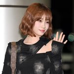 [엔터톡] 르세라핌 김채원 ‘<b>엣지</b> 있는 손인사’[포토엔HD]