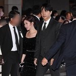 이승기 이다인 부부 ‘손 꼭 잡고 조세호 결혼 축하’ [<b>MK</b>포토]