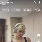 남자가 이 여자랑 어깨넓이 비슷하면 어좁<b>이임</b>?