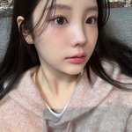 우주폰 유저라는 아일릿 <b>원희</b> 셀카 상태