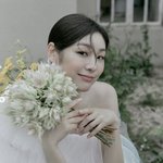 김연아, 고우림 없이 자축한 두 번째 결혼기념일…여신이 따로 없네