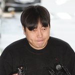 <b>도박</b> 혐의' 이진호, 경찰 조사 출석 "조사 성실히 받겠다"