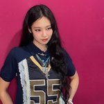 8년 만 국내 음악 방송 무대…"오랜<b>Man</b>에 보니까 좋tra"