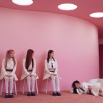 근데 아일릿 <b>원희</b> 이 사진