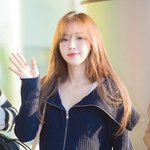 레드벨벳 웬디, ‘데뷔 초 느낌 난다고 반응 좋은 오늘자 장발 웬디’...