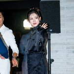 [사진]아이브 가을,'사랑스럽게 돌아보며 인사'