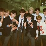 난 제<b>베</b><b>원</b> 데뷔했을<b>때</b> 비주얼 개쩐다고 생각했는데..