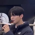 오늘 차은우 <b>실물</b>봄