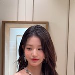 장원영 실물 사진보는데 엄청 <b>성숙</b>하다