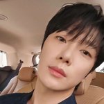 [드루와] '성매매 의혹' 최민환, 대만 콘서트 무대 뒤에서 연주한다