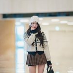 오늘자 아이브 장원영 <b>공항</b> 사진