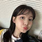 얘랑 <b>뽀뽀</b>